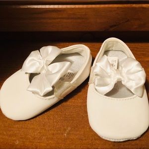 Baby dress shoes